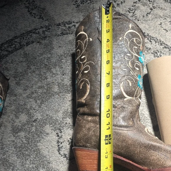 NWOT Corral Circle G Brown Boots with Turquoise Floral Embroidery - Picture 7 of 8